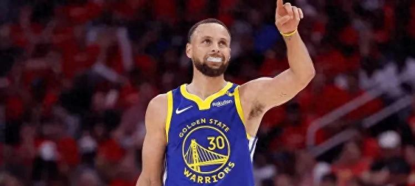 Curry: 15-16& Các chiến 